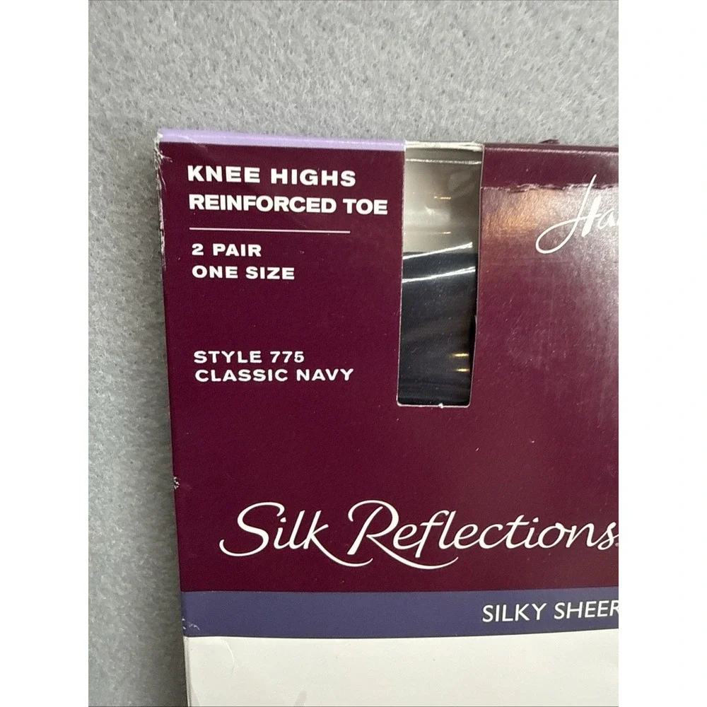 hanes silk reflections knee highs Style 775 Classic Navy  P9